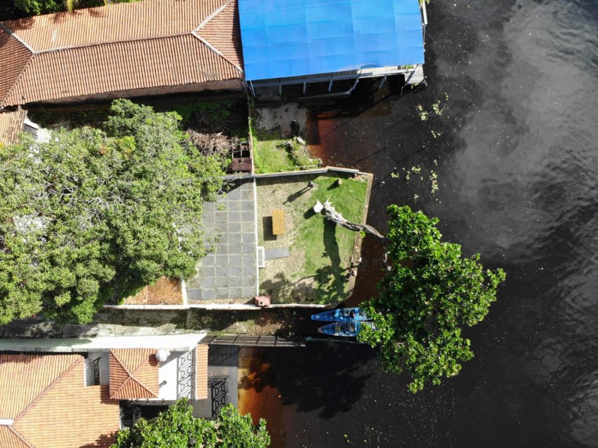 Casa Do Professor Hostel